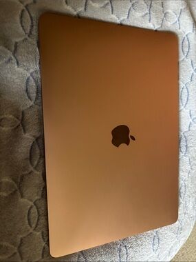 Apple MacBook - Rose Gold Aluminum Finish
